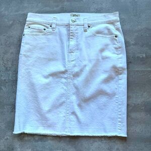 J. Crew Trademark White Denim Skirt Frayed Hem Size Small